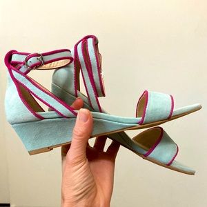 New! Sole Society cute suede wedge sandals 5.5